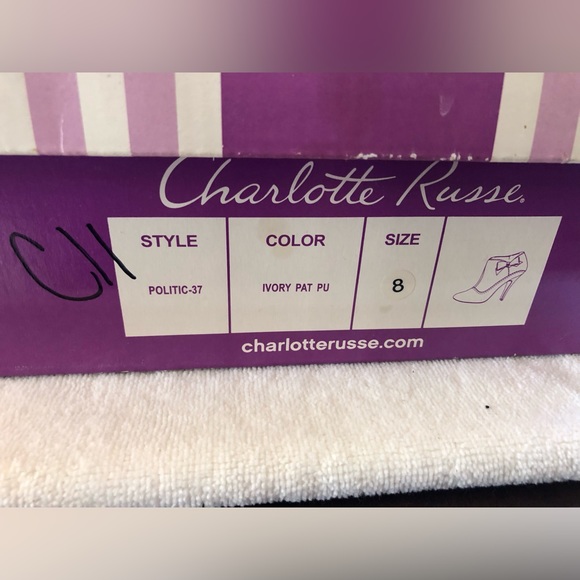 CHARLOTTE RUSSE IVORY BOW ANKLE BOOTIES - Picture 6 of 6